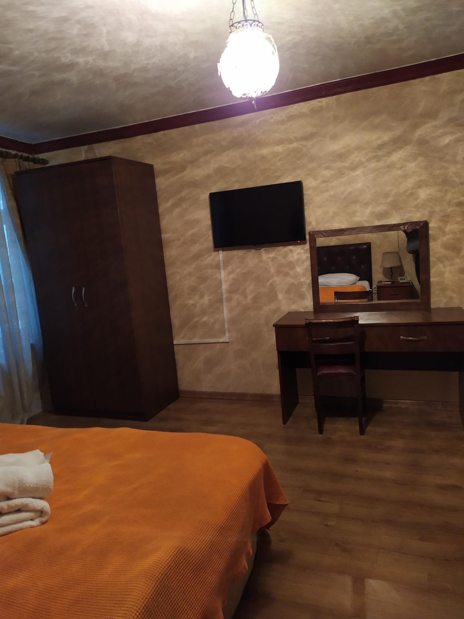 Istanbul Irish Hotel Bagian luar foto