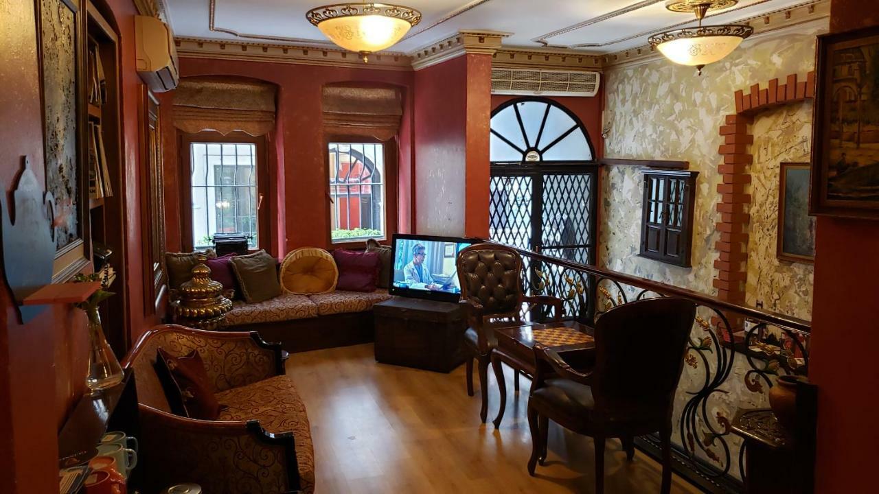 Istanbul Irish Hotel Bagian luar foto